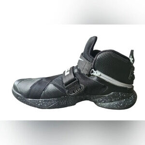 Nike LeBron Soldier 9 flyease blackout athleisure althletic sports men size 12